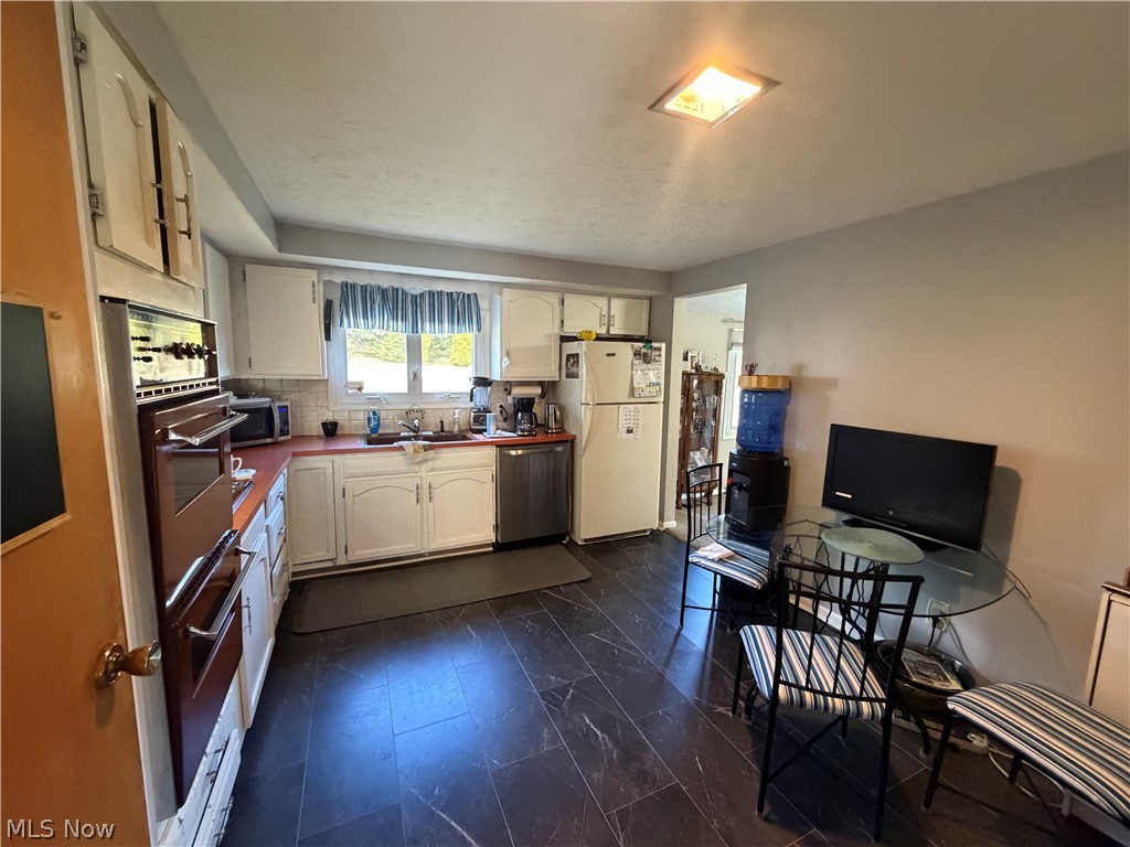 Sugar Bush Knolls - Residential