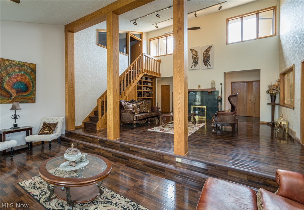 Medwid Meadows - Residential