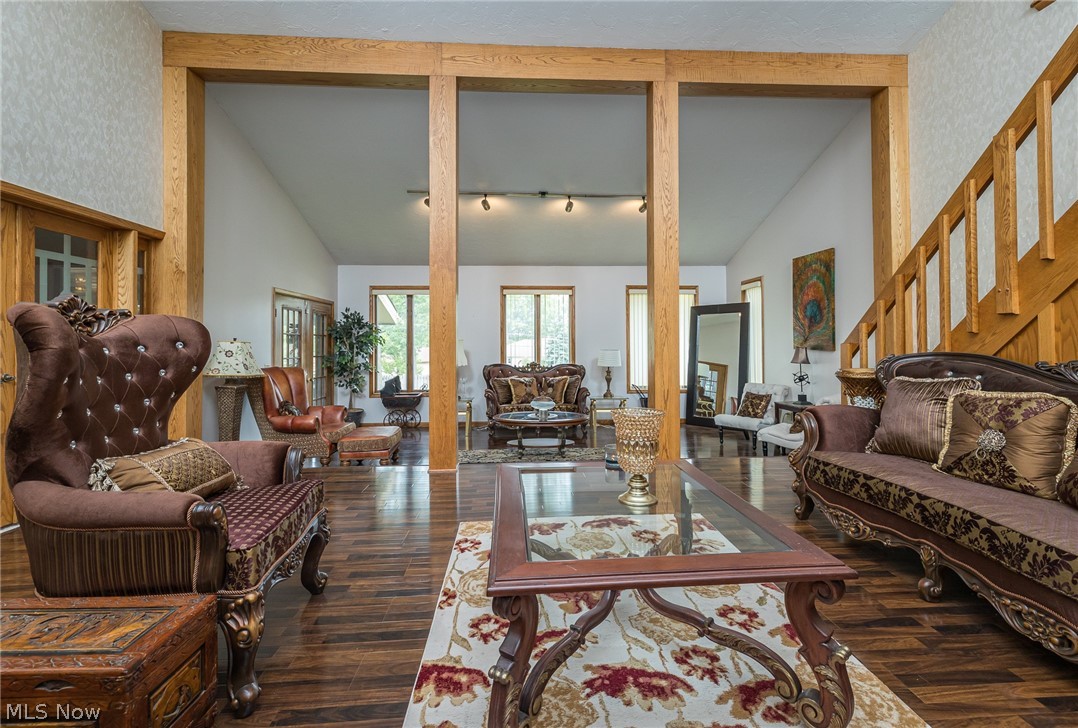 Medwid Meadows - Residential