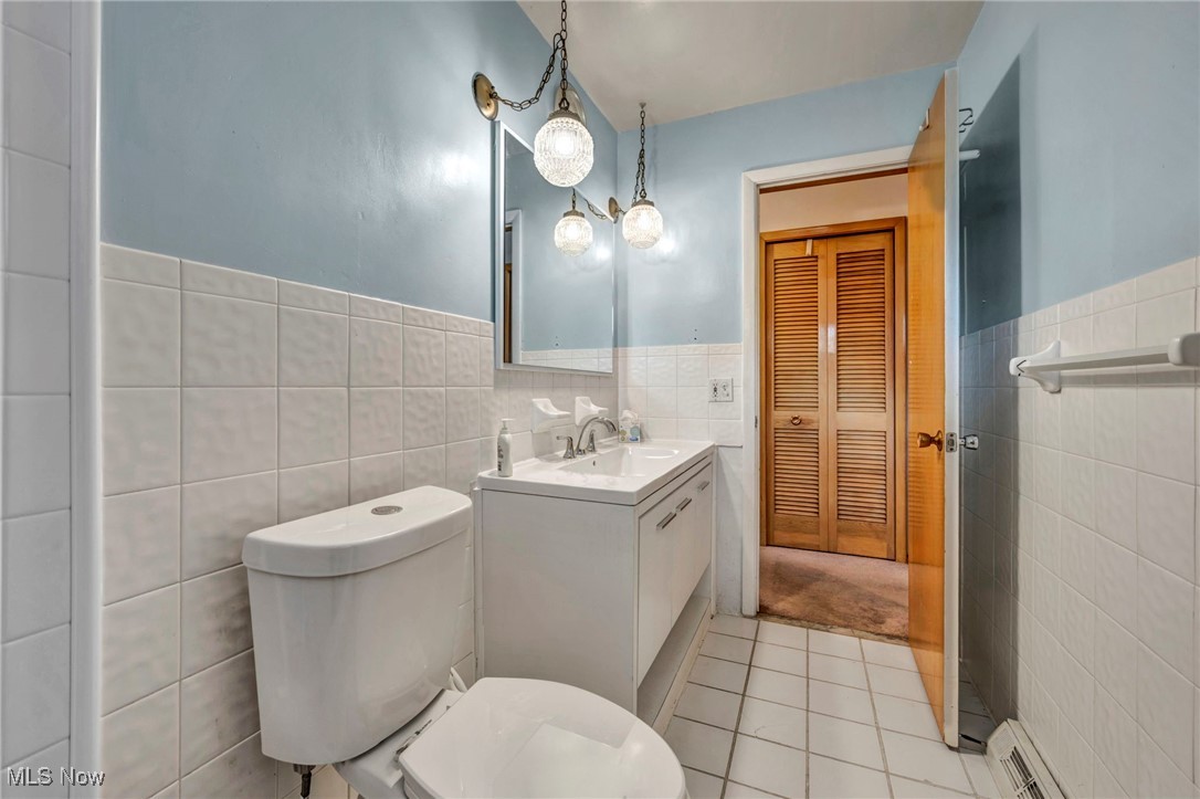 Dunbury Drive - Residential