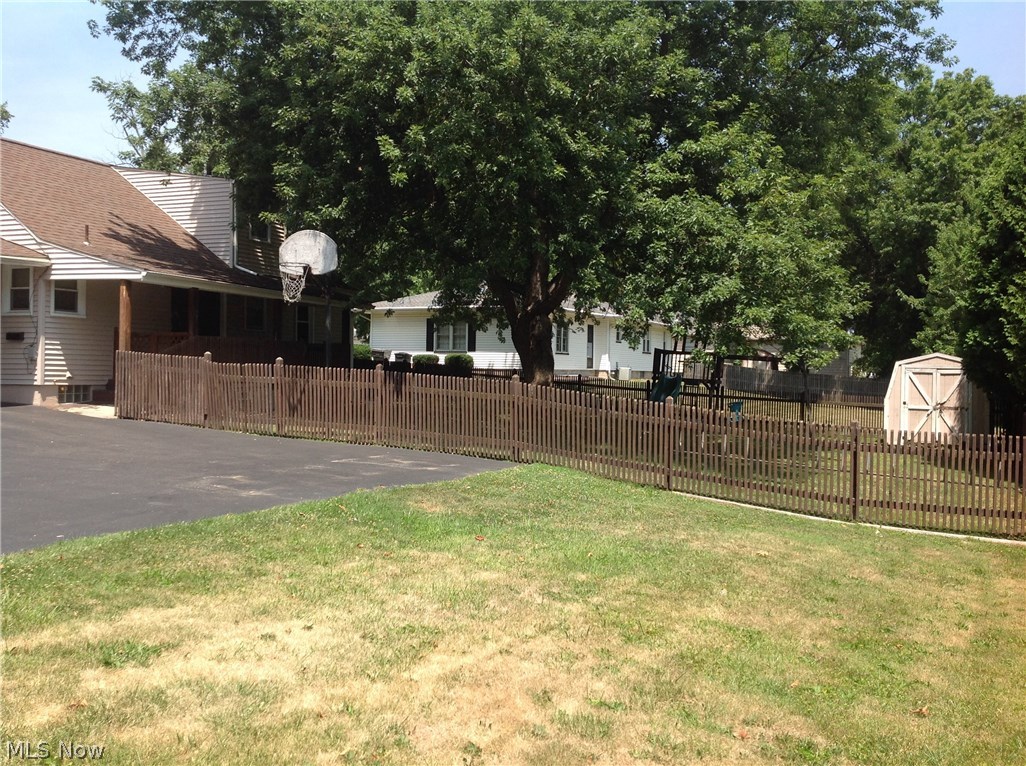 Brownlee Woods 03 - Residential