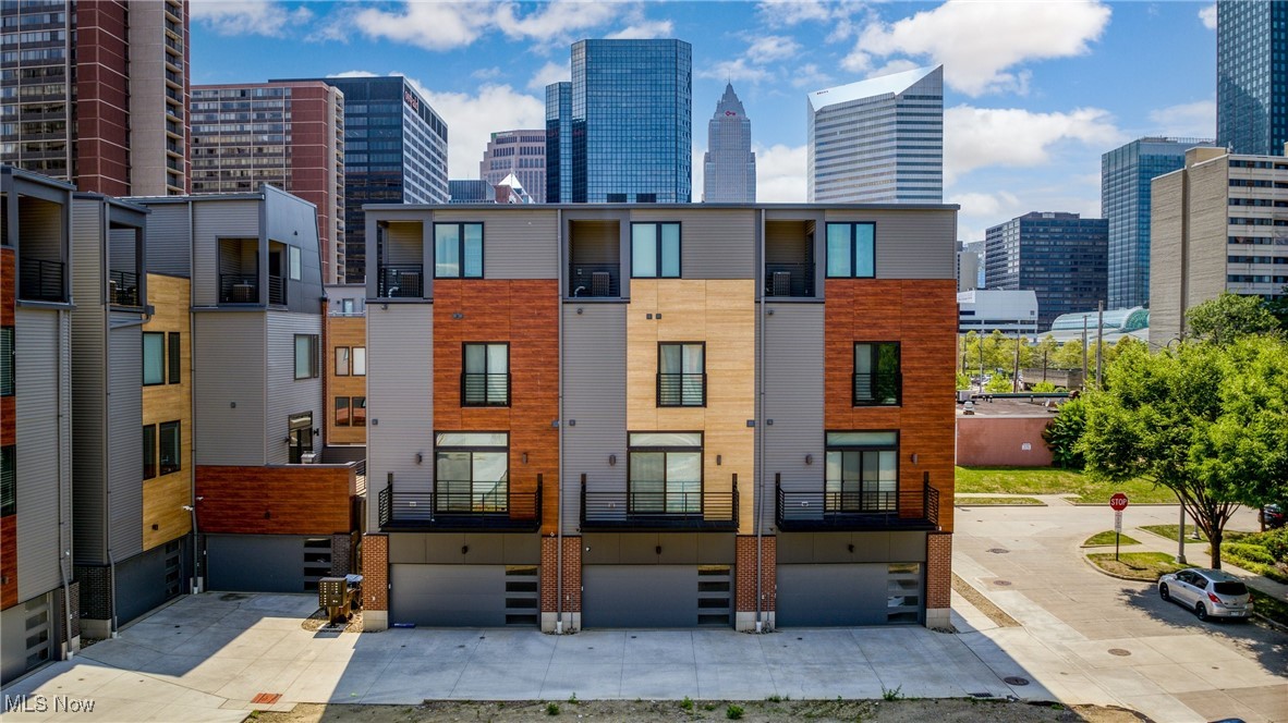 Sub Plat/Avenue District Ph - Residential