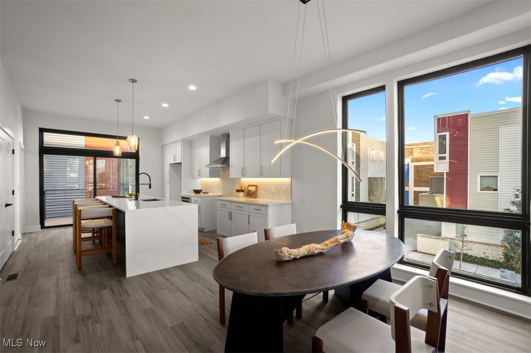 Sub Plat/Avenue District Ph - Residential