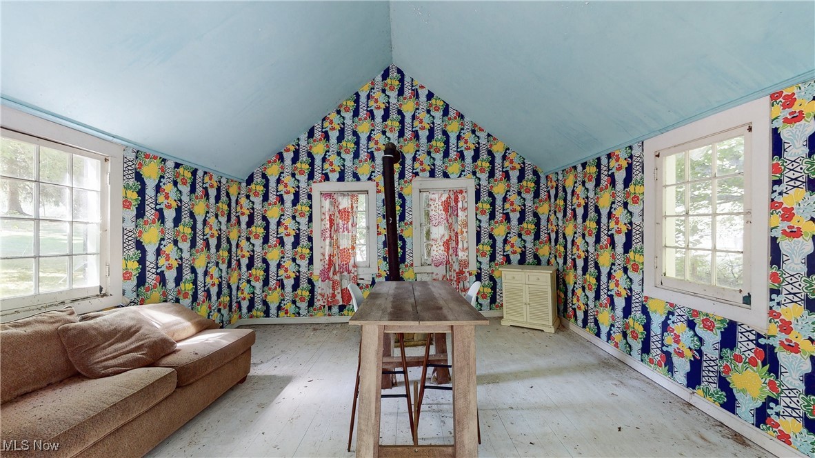 Chesterland, Ohio 44026, United States, 5 Bedrooms Bedrooms, ,3 BathroomsBathrooms,Residential,Active,203643