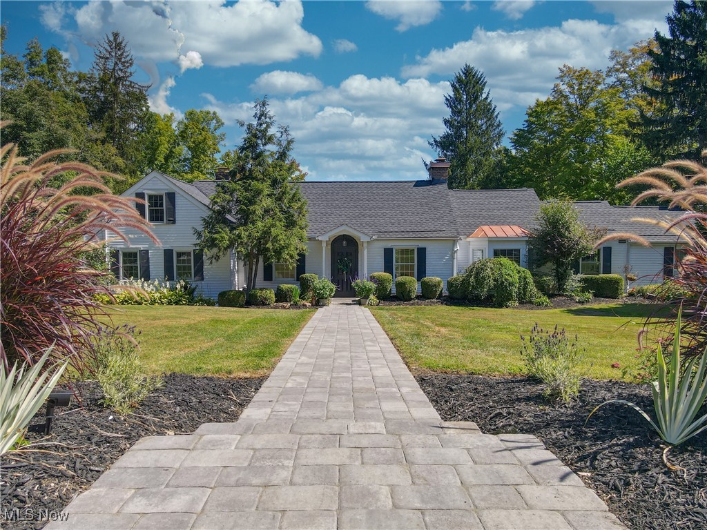 Chesterland, Ohio 44026, United States, 5 Bedrooms Bedrooms, ,3 BathroomsBathrooms,Residential,Active,203643