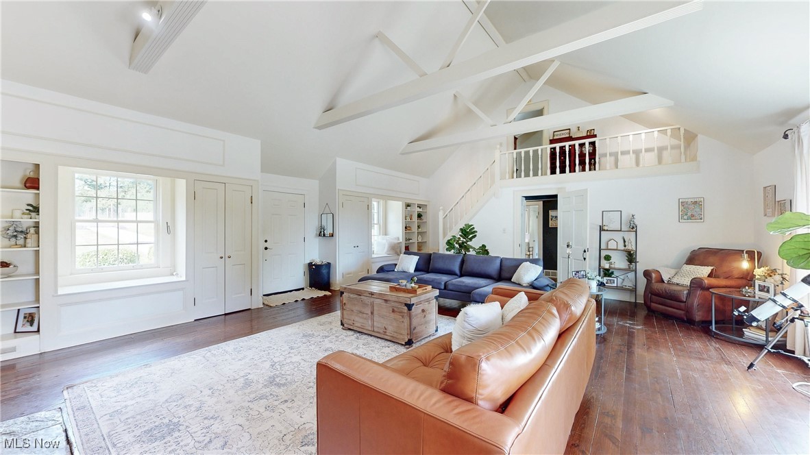 Chesterland, Ohio 44026, United States, 5 Bedrooms Bedrooms, ,3 BathroomsBathrooms,Residential,Active,203643