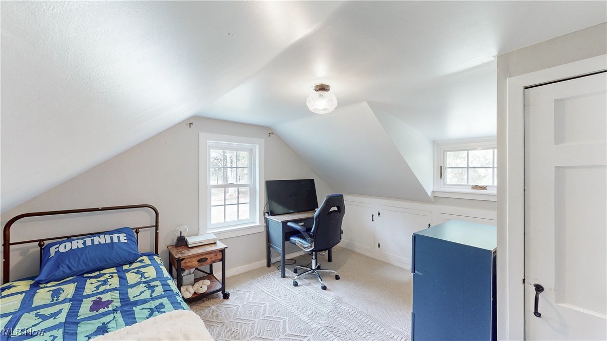 Chesterland, Ohio 44026, United States, 5 Bedrooms Bedrooms, ,3 BathroomsBathrooms,Residential,Active,203643