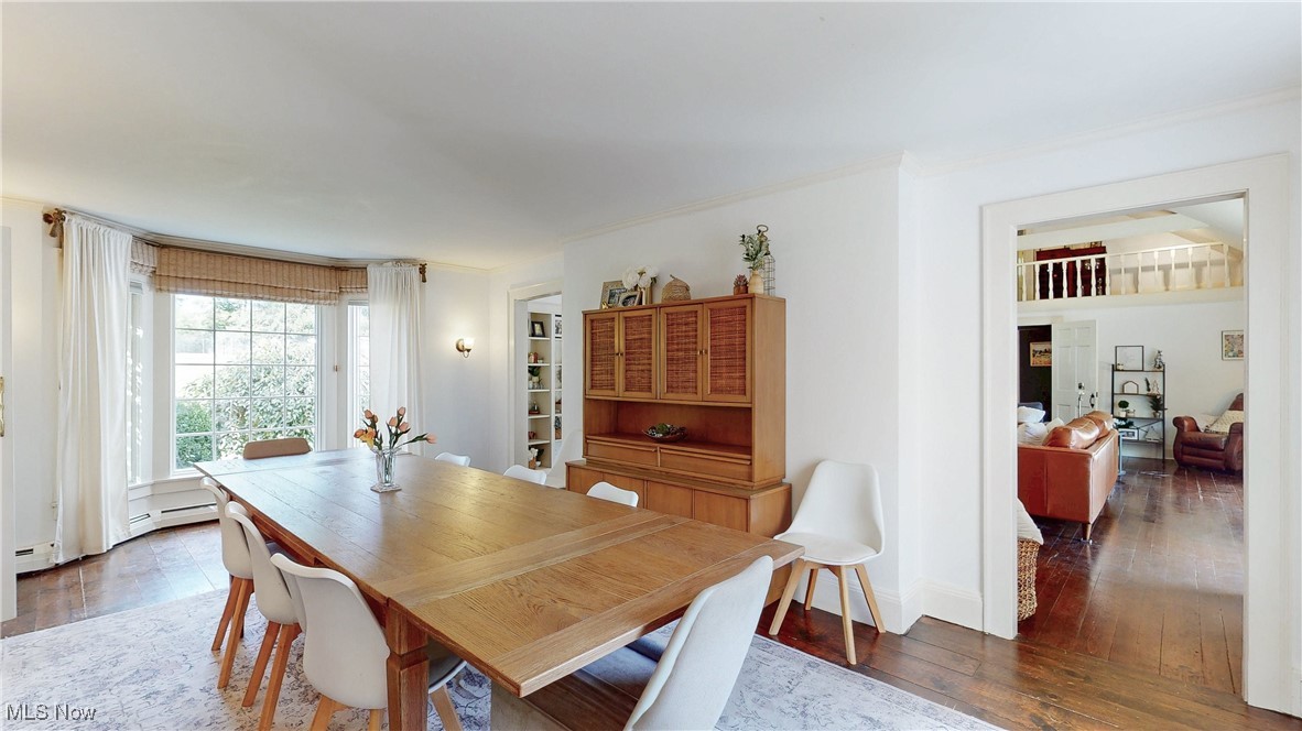 Chesterland, Ohio 44026, United States, 5 Bedrooms Bedrooms, ,3 BathroomsBathrooms,Residential,Active,203643