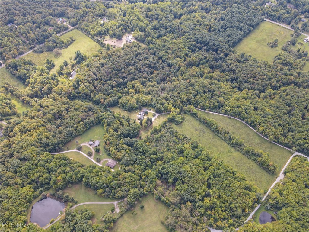 Chesterland, Ohio 44026, United States, 5 Bedrooms Bedrooms, ,3 BathroomsBathrooms,Residential,Active,203643