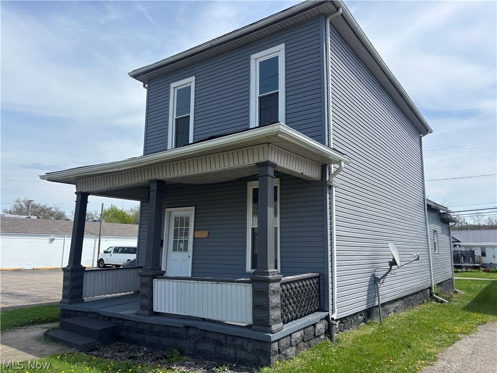 Photo of 1264 Linden Avenue, Zanesville, OH 43701 (MLS # 5200773)