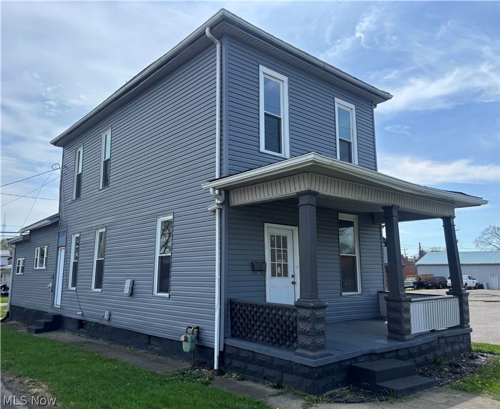 Photo of 1264 Linden Avenue, Zanesville, OH 43701 (MLS # 5200773)