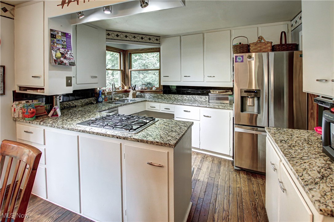 3366 Darrow Road
