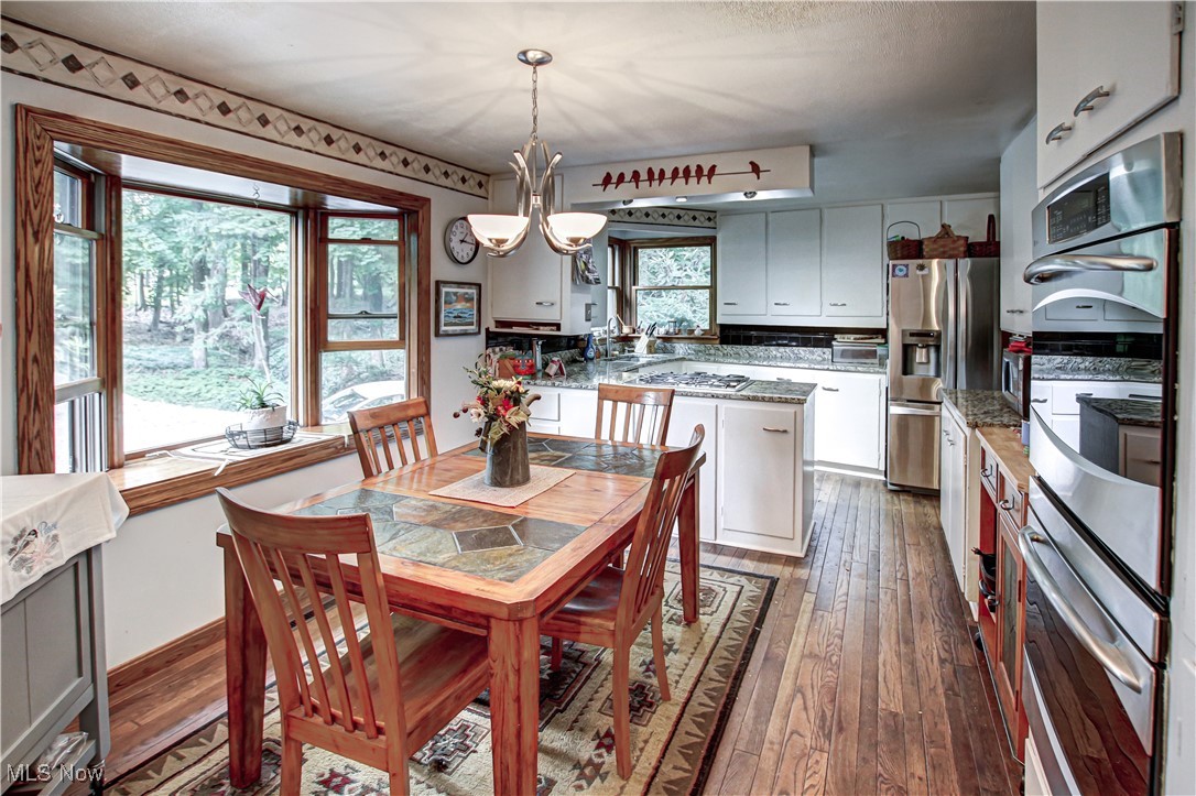 3366 Darrow Road