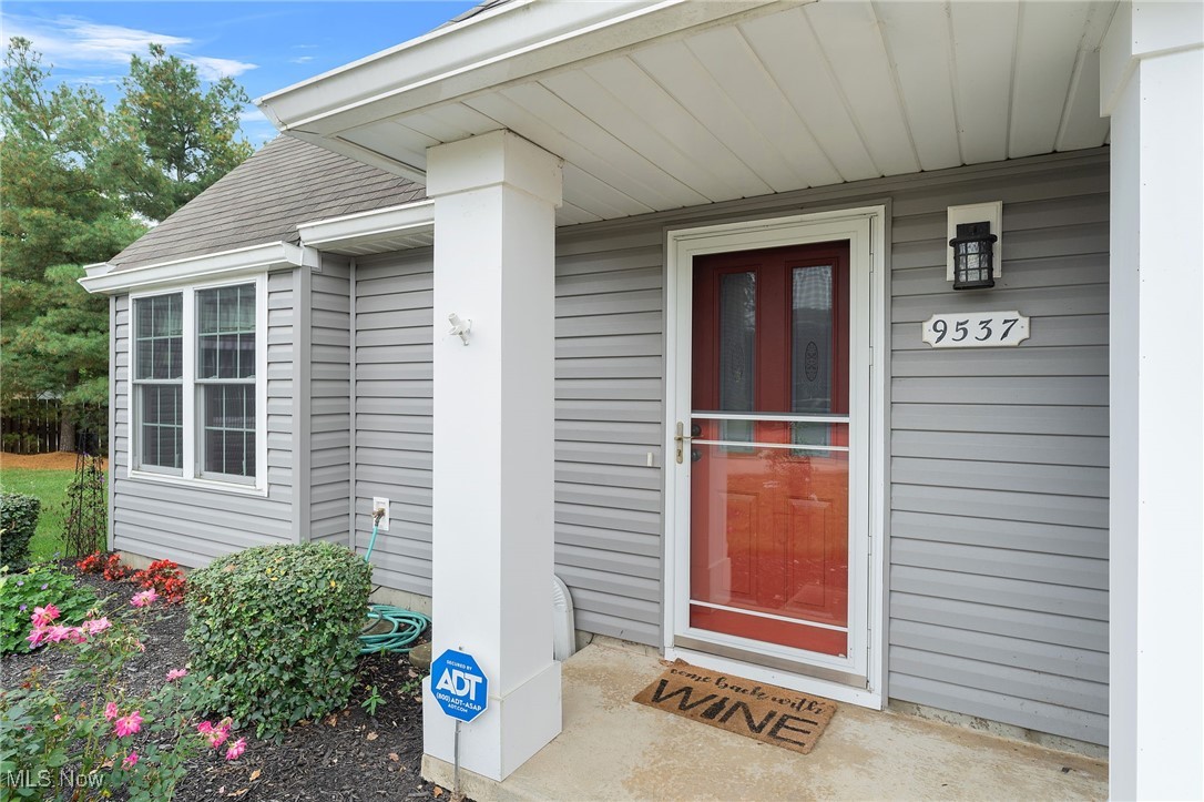 Ridge Court Commons Condo - Residential