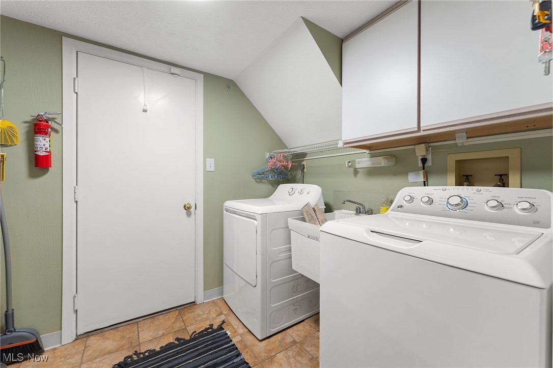 Ridge Court Commons Condo - Residential