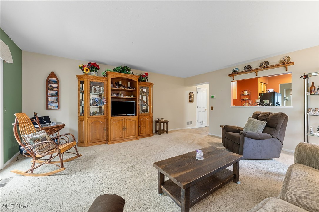 Ridge Court Commons Condo - Residential