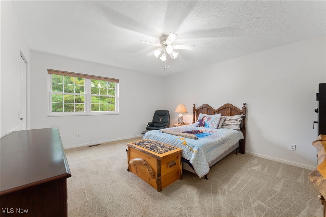 Ridge Court Commons Condo - Residential