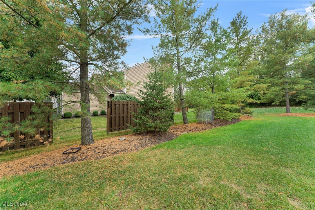 Ridge Court Commons Condo - Residential