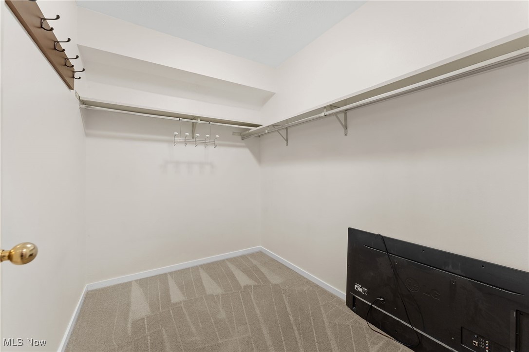 Ridge Court Commons Condo - Residential