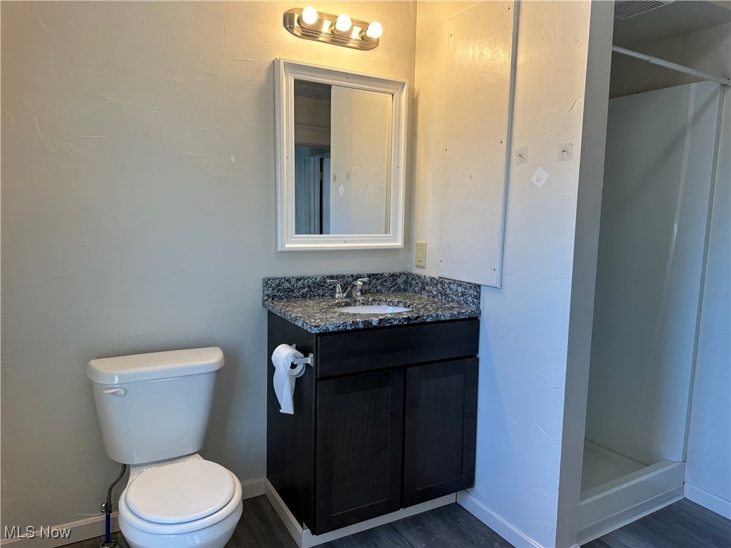 Ledge - Residential Lease