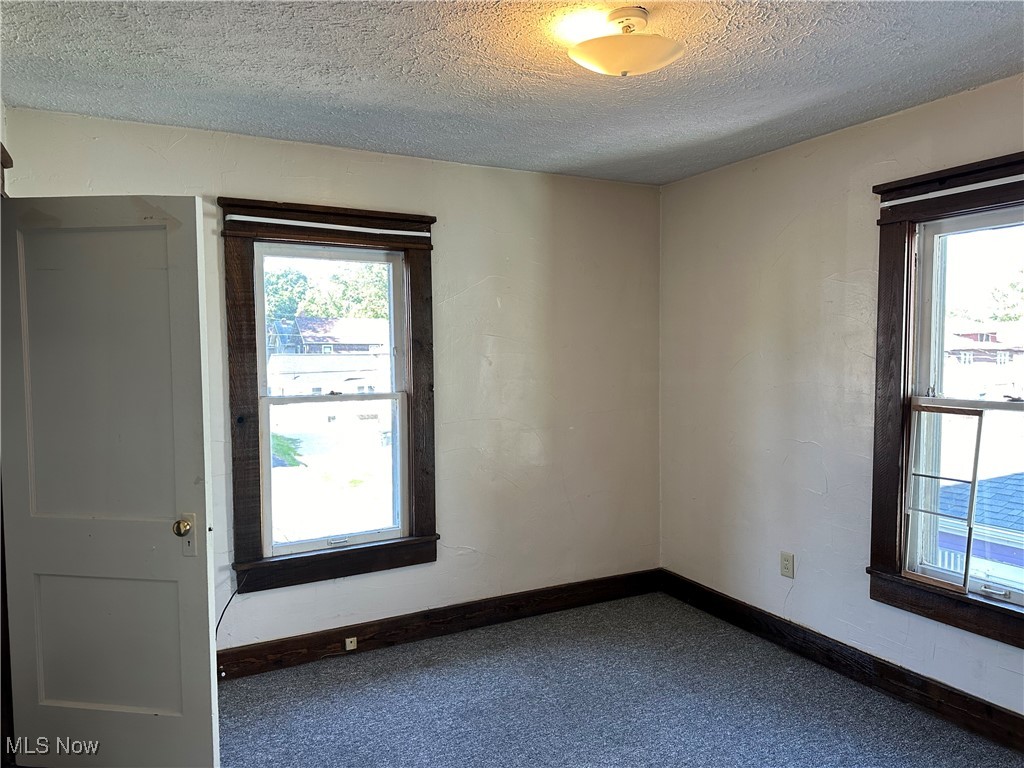 Ledge - Residential Lease