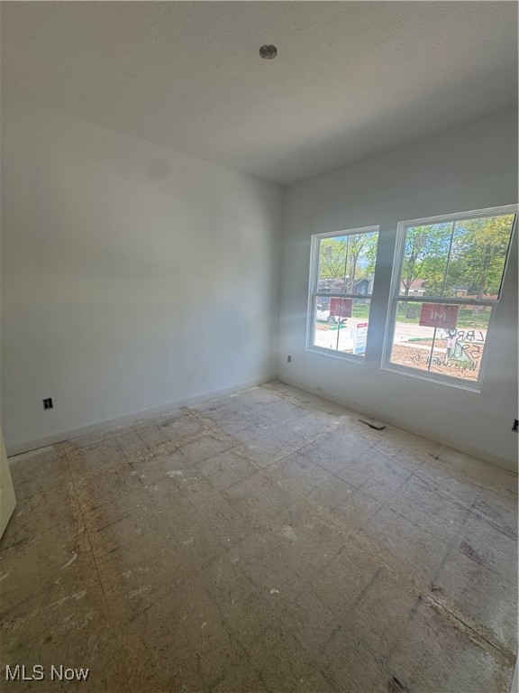591 Wyleswood Drive, Berea, Ohio image 4