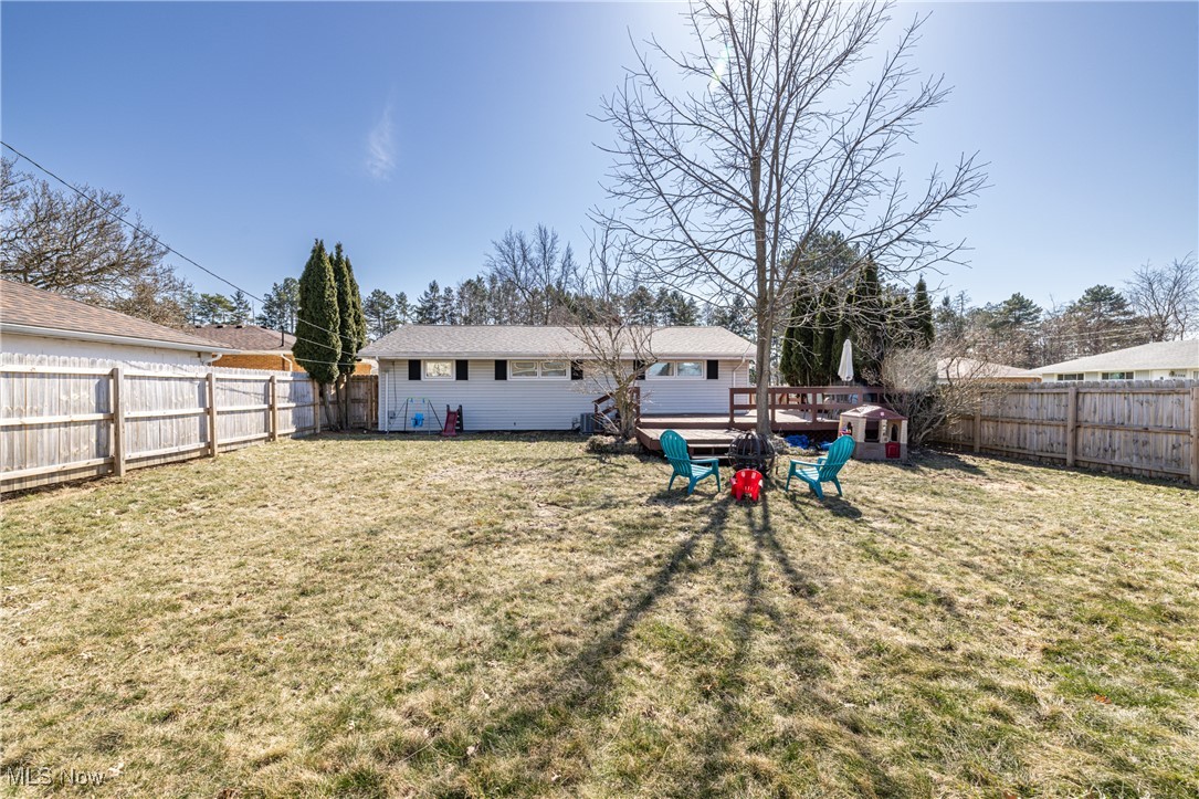 10050 Reichert Road, Parma, Ohio image 25