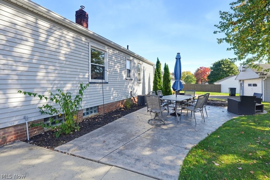 6110 Archwood Road