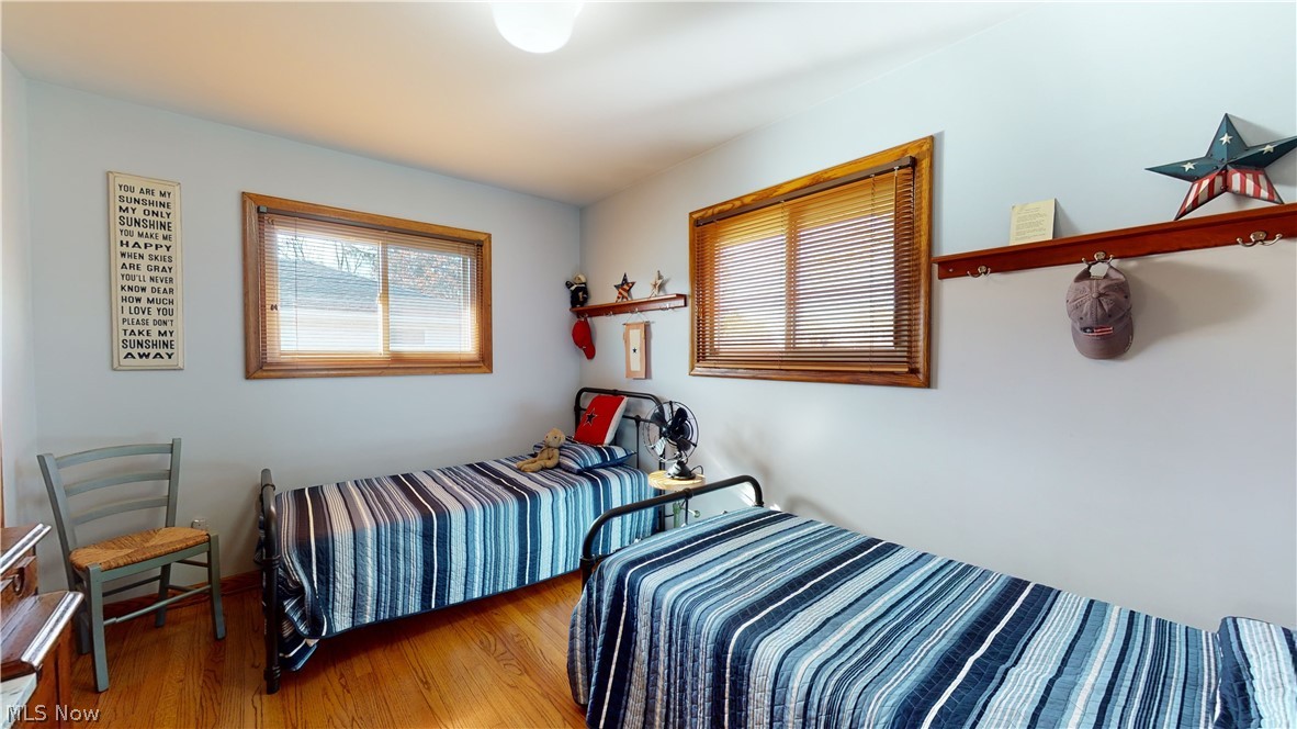 And/The Center Line/Marsh Road - Residential