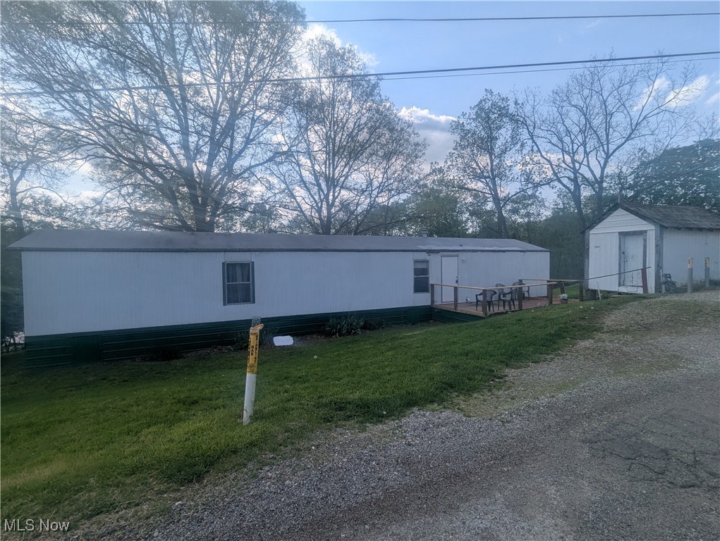 200 Ann Street, New Straitsville, Ohio image 1