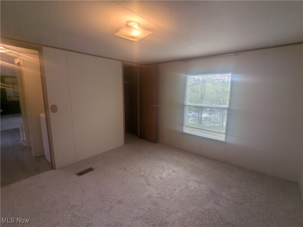 200 Ann Street, New Straitsville, Ohio image 16