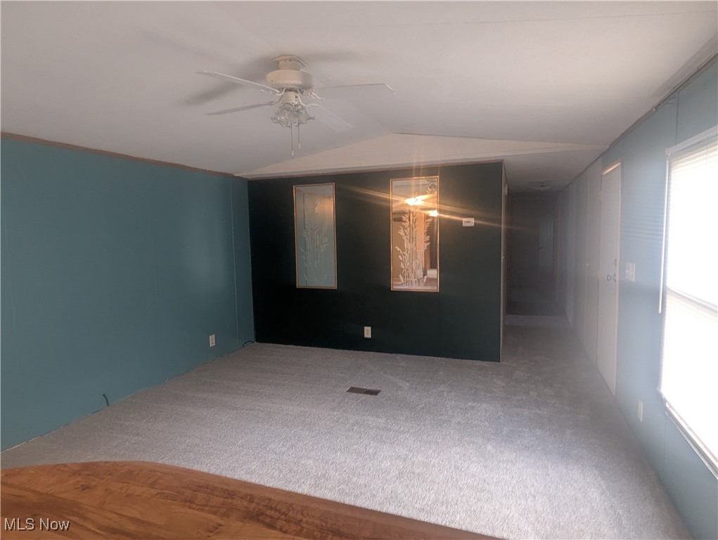 200 Ann Street, New Straitsville, Ohio image 8