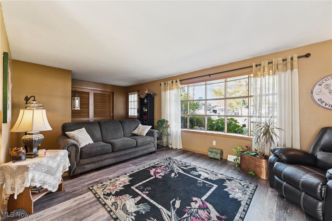 Sunny Acres 04 - Residential