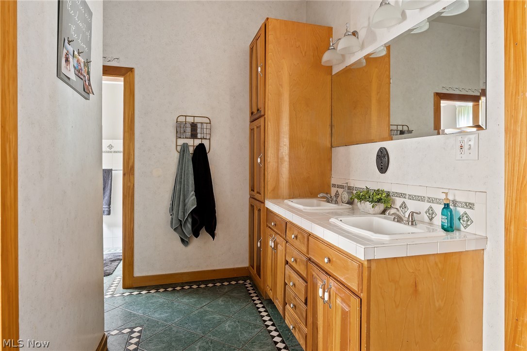 Leetonia Iron & Coal Co - Residential