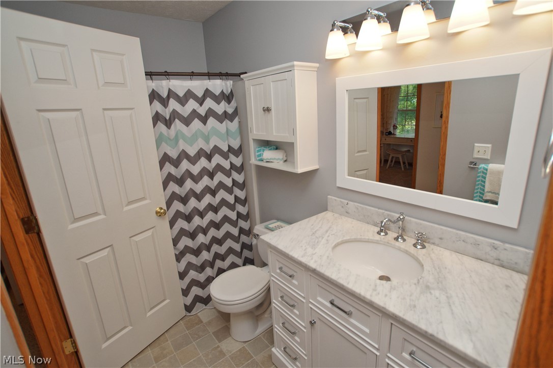 Woods Of Burlington - Residential