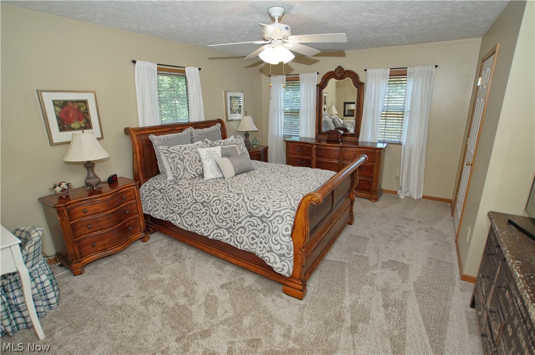 Woods Of Burlington - Residential