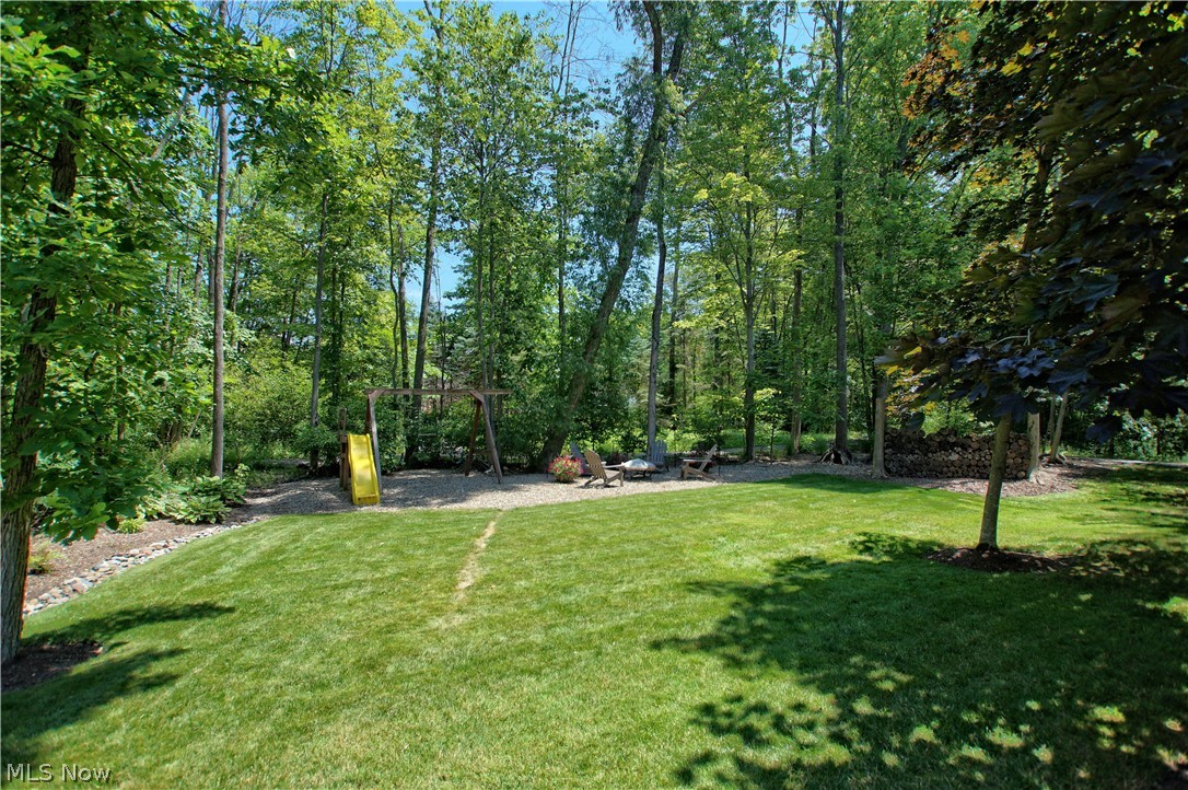 Woods Of Burlington - Residential