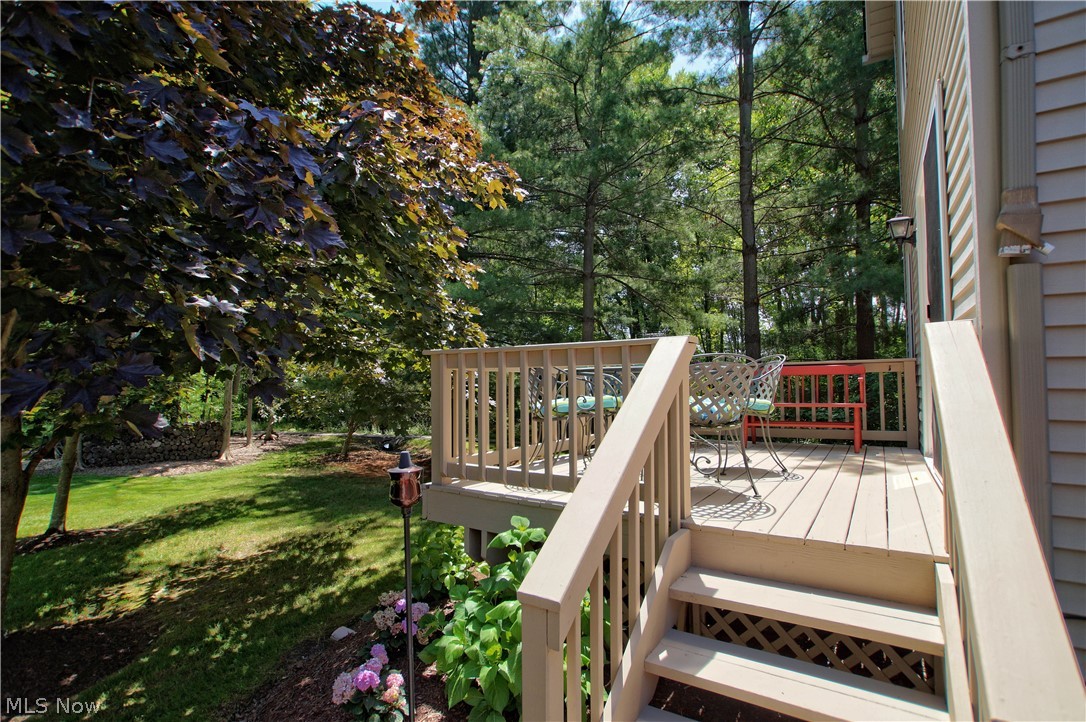 Woods Of Burlington - Residential