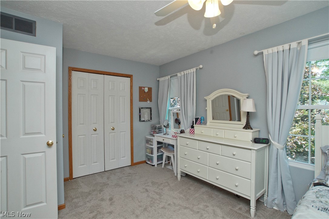 Woods Of Burlington - Residential