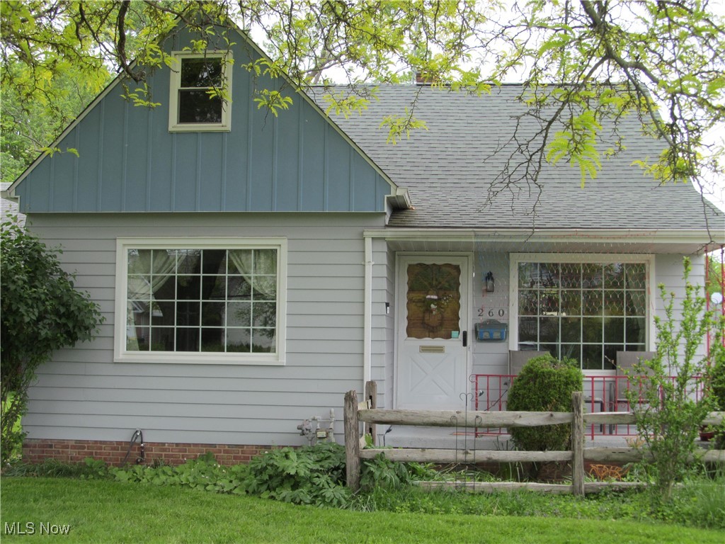 260 E 293rd Street, Willowick, Ohio image 1