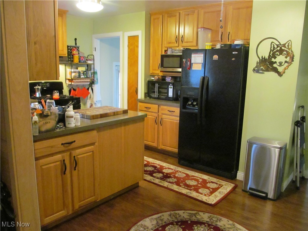 260 E 293rd Street, Willowick, Ohio image 40