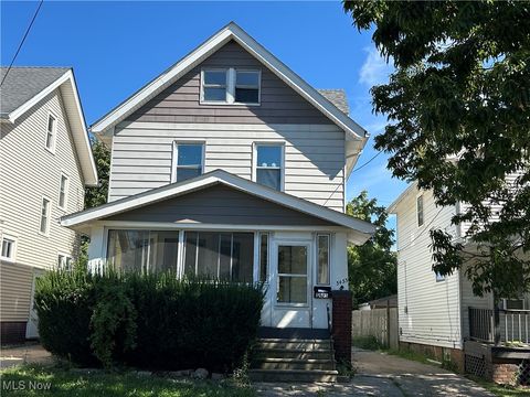 3433 W 94th Street Cleveland OH 44102