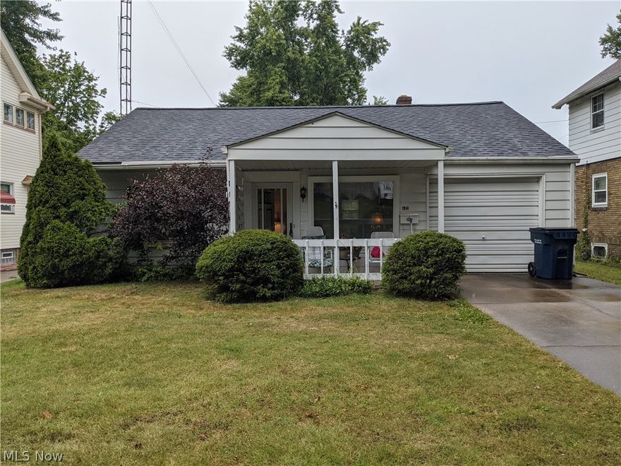 Welcome to this cute 2 bedroom 1 bath ranch. It is in a quiet area of McDonald, within a block of Woodland Park.
This home has been well maintained and will be easy to maintain.
Roof 2019, Furnace 4 years old, AC 10 years, Hot water tank 2012