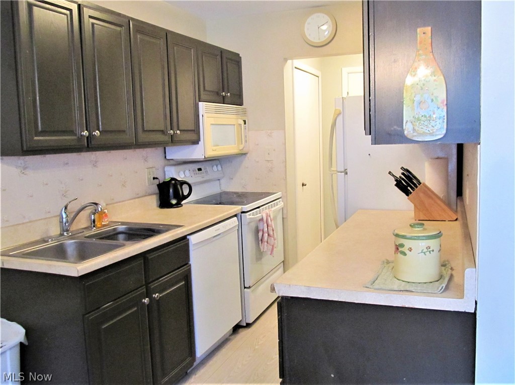 Nob Hill East Condo - Residential