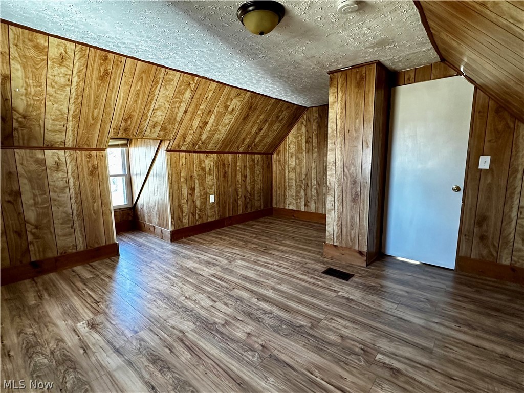 Brentwood Village 03/R Dvoraks - Residential