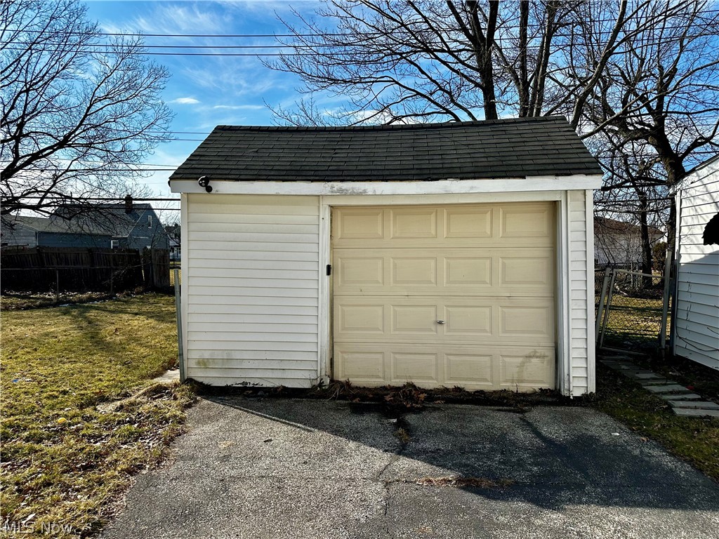 Brentwood Village 03/R Dvoraks - Residential