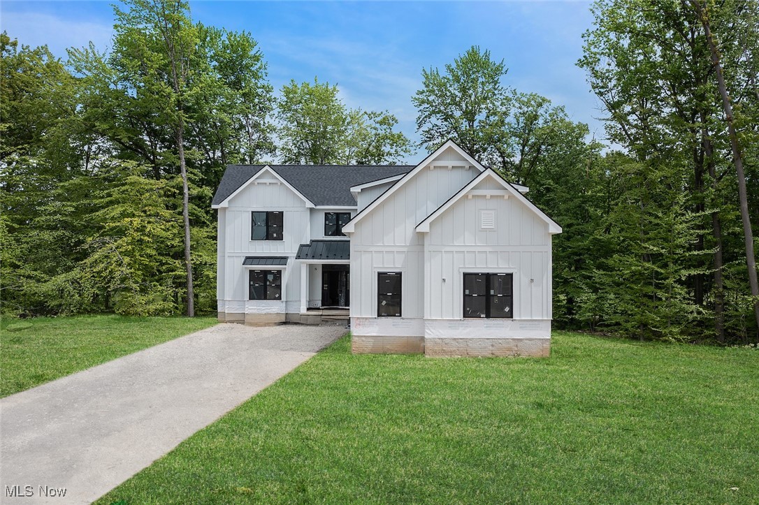 810 Club Drive, Aurora, Ohio image 2