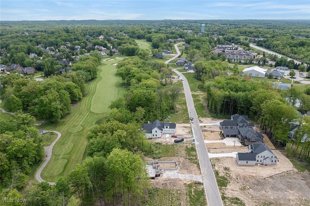 810 Club Drive, Aurora, Ohio image 8
