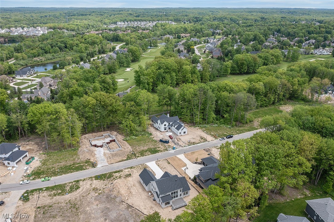 810 Club Drive, Aurora, Ohio image 6