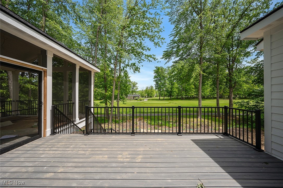 810 Club Drive, Aurora, Ohio image 25